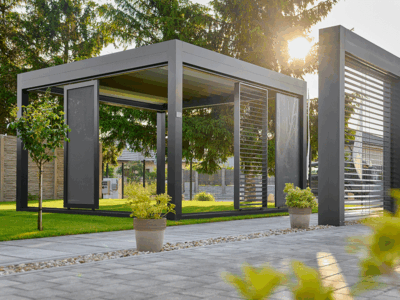 shutterstock_2322961245